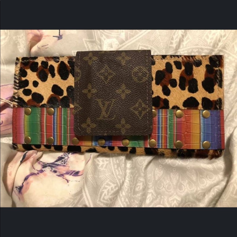 Wallet/clutch